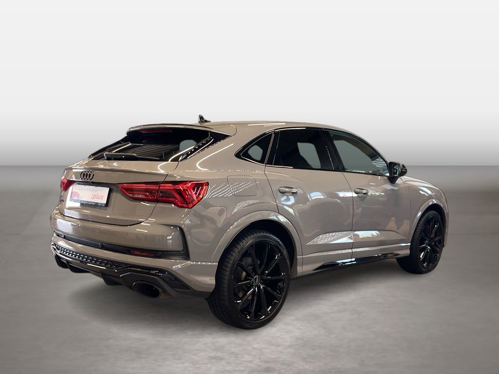 Audi RSQ3 2024 г. Серый, пробег 31850 км