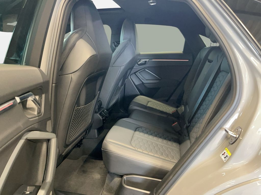 Audi RSQ3 2024 г. Серый, пробег 31850 км