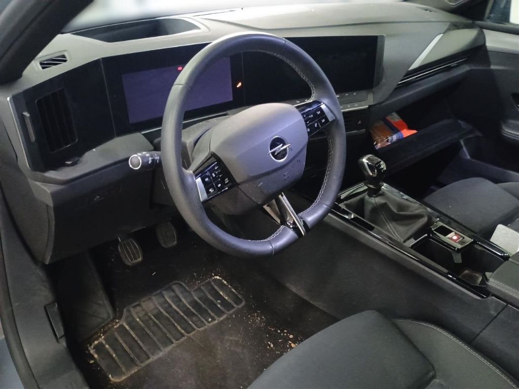 Opel Astra 2025 г. Серый, пробег 40190 км