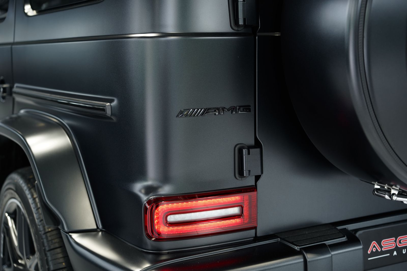 Mercedes-Benz G 63 AMG 2024 г. Чёрный, пробег 19900 км