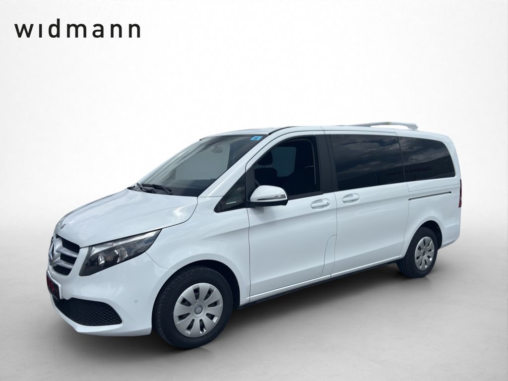 Mercedes-Benz V 220 2022 г. Белый, пробег 51300 км