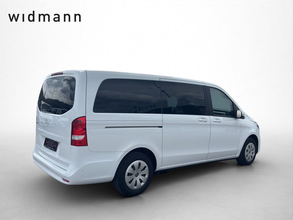 Mercedes-Benz V 220 2022 г. Белый, пробег 51300 км