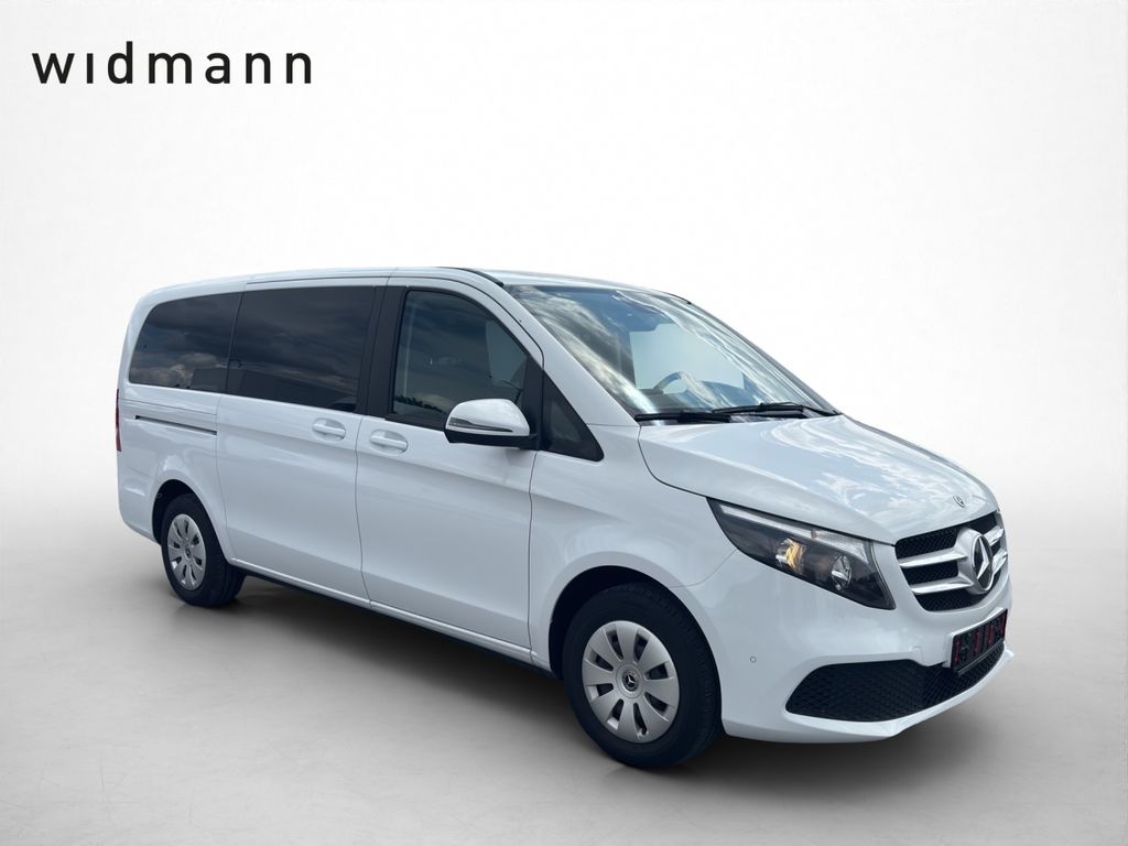 Mercedes-Benz V 220 2022 г. Белый, пробег 51300 км