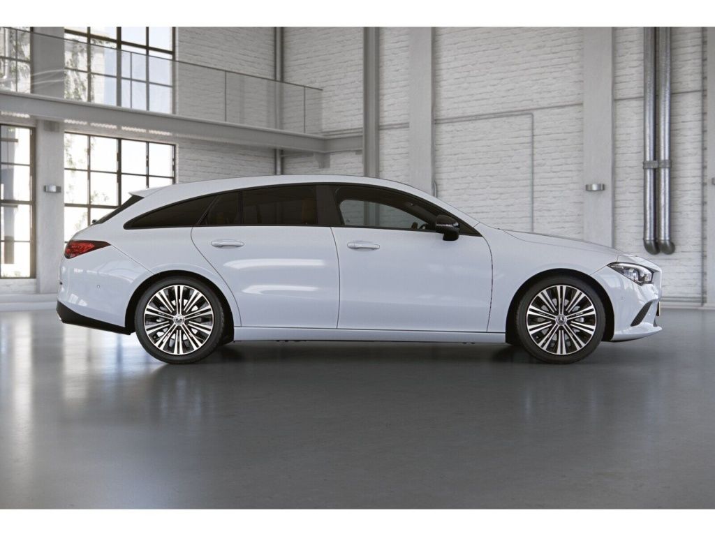 Mercedes-Benz CLA 200 SHOOTING BRAKE 2021 г. Серый, пробег 59800 км