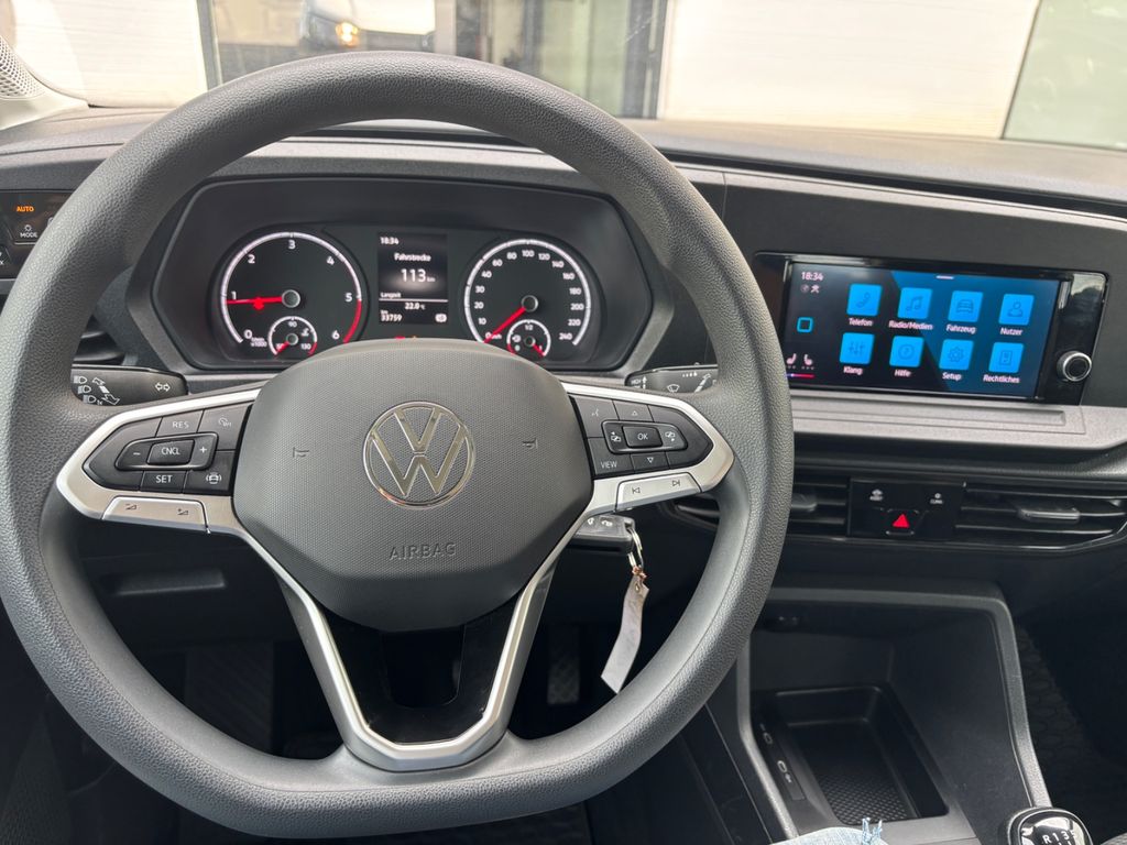 Volkswagen Caddy 2021 г. Белый, пробег 33700 км