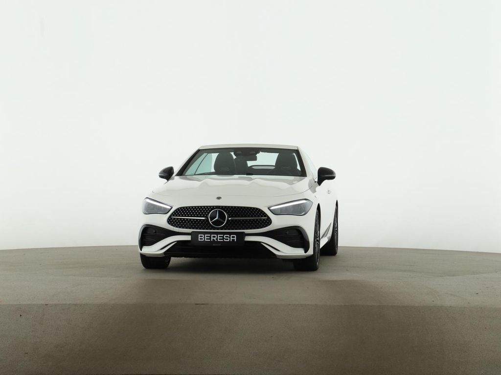 Mercedes-Benz CLE 180 2026 г. Белый, пробег 9900 км