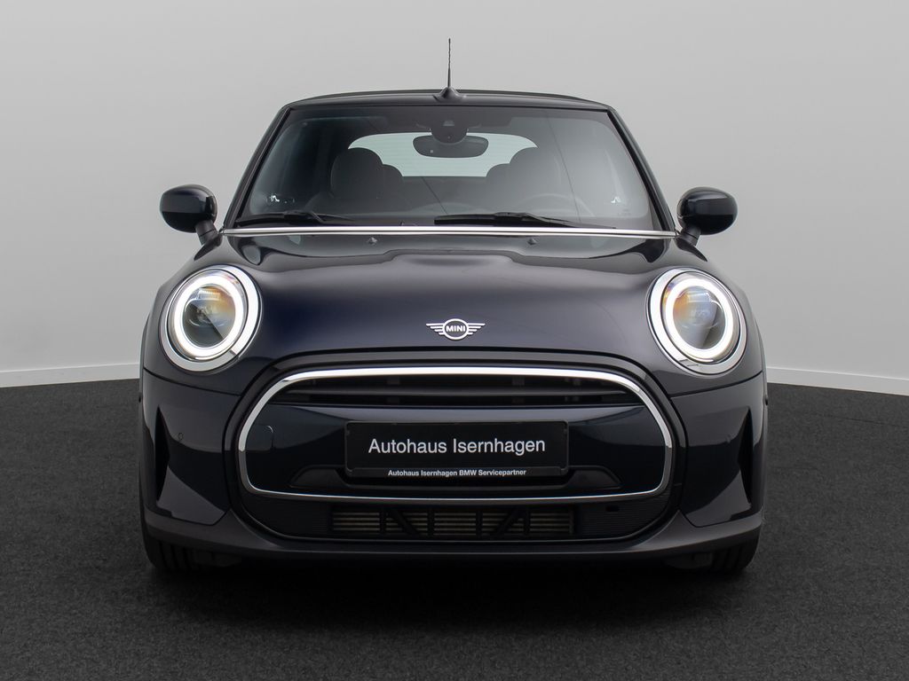 Mini COOPER CABRIO 2023 г. Чёрный, пробег 26746 км