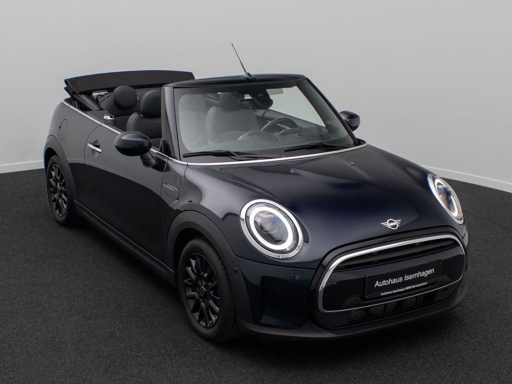 Mini COOPER CABRIO 2023 г. Чёрный, пробег 26746 км