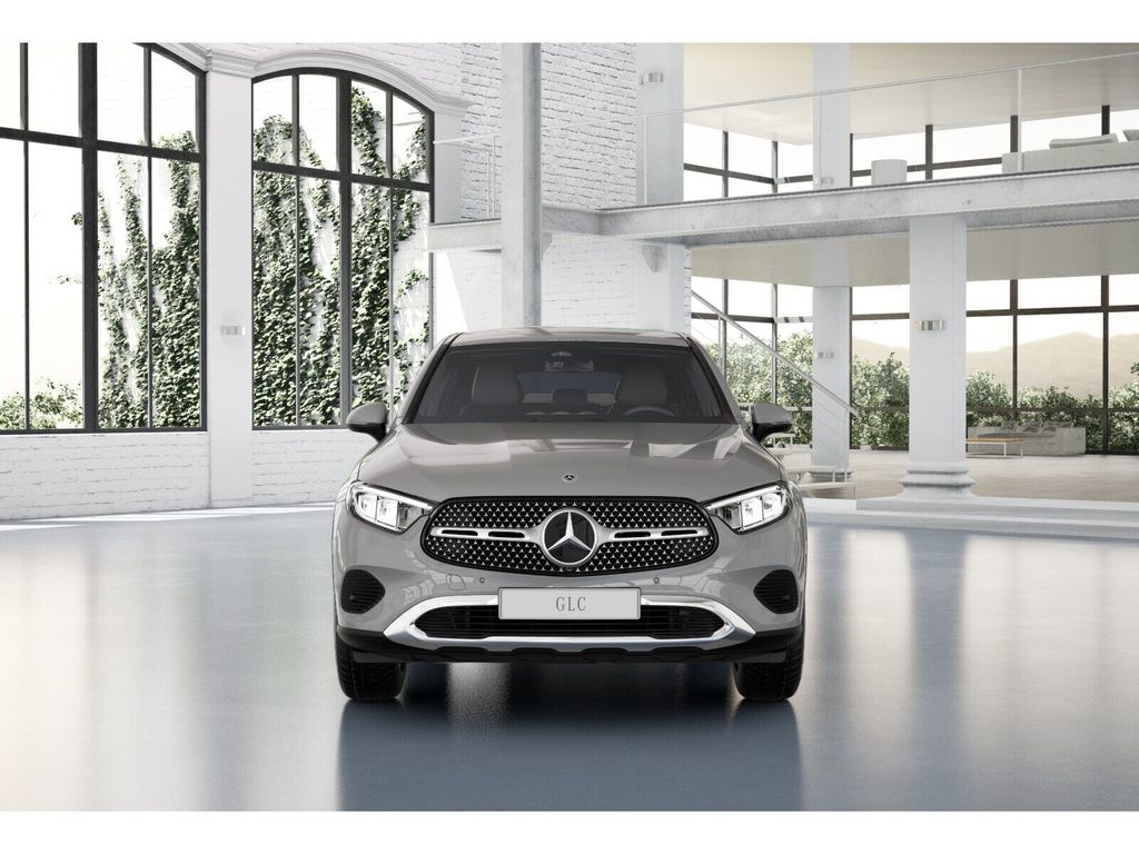 Mercedes-Benz GLC 220 2025 г. Серый, пробег 28569 км