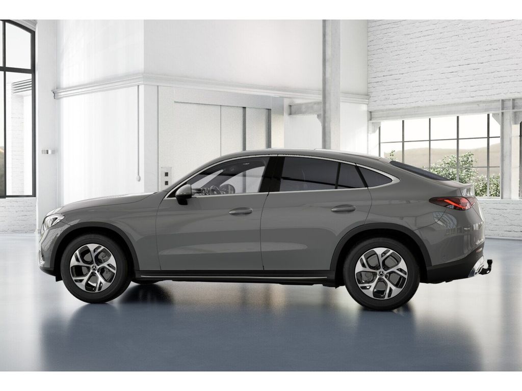 Mercedes-Benz GLC 220 2025 г. Серый, пробег 28569 км