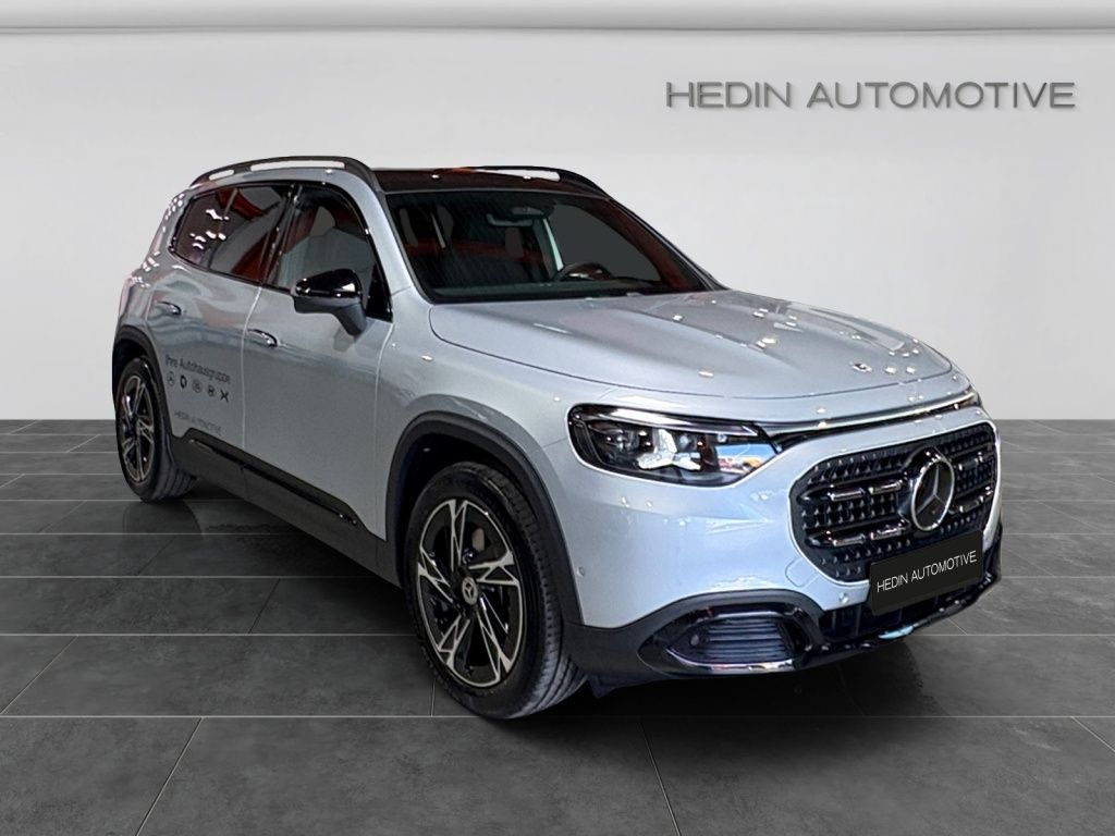 Mercedes-Benz GLB 200 2026 г. Серебристый, пробег 9900 км