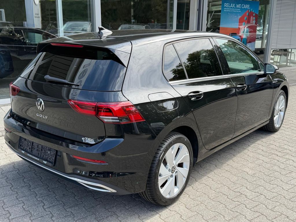 Volkswagen Golf 2024 г. Чёрный, пробег 31694 км