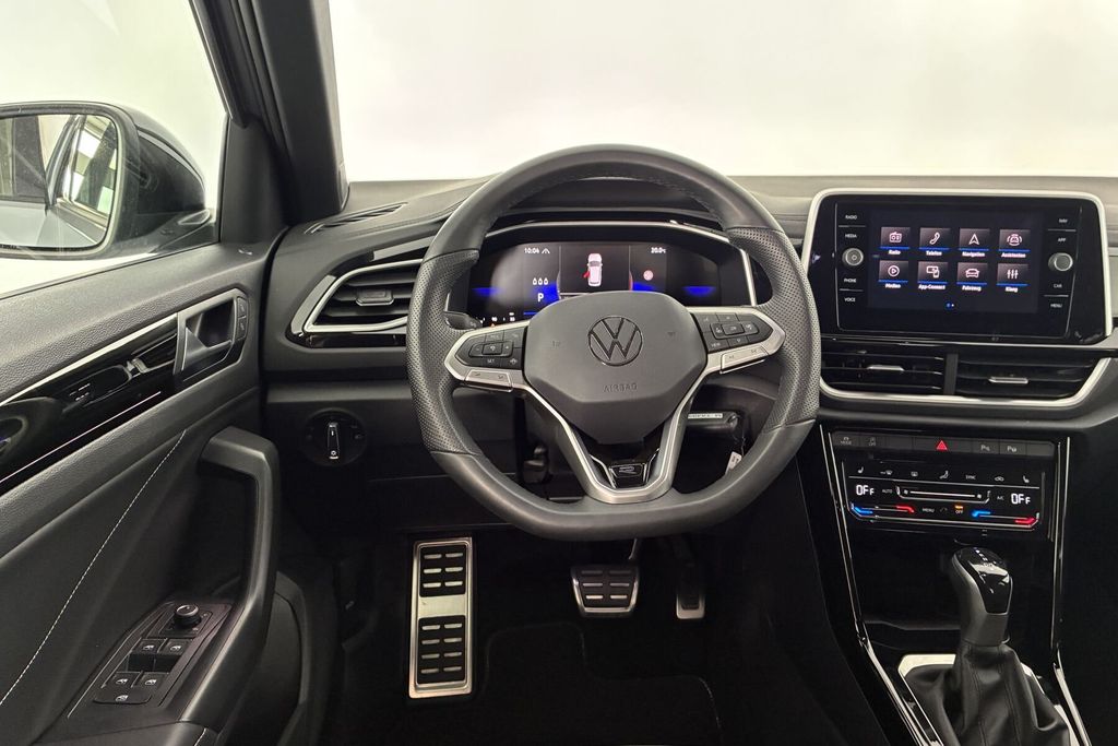 Volkswagen T-Roc 2025 г. Серебристый, пробег 30513 км