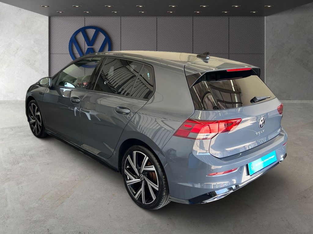 Volkswagen Golf 2024 г. Серый, пробег 54576 км