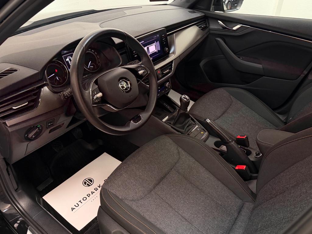 Skoda Kamiq 2021 г. Чёрный, пробег 59990 км