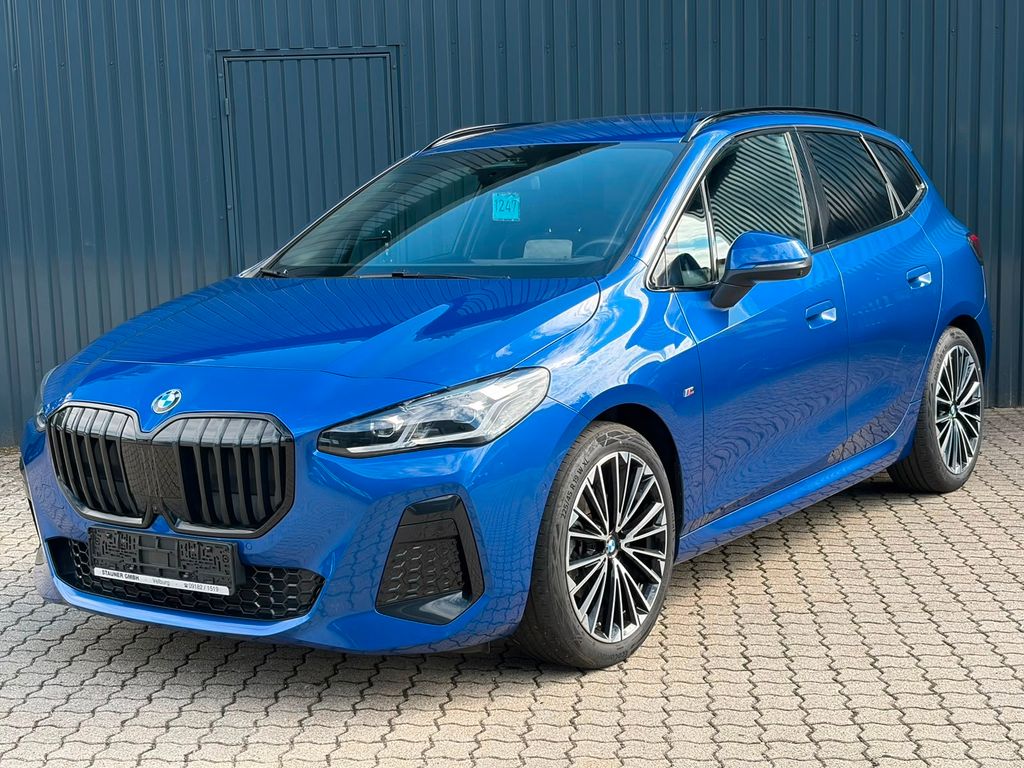 BMW 218 2025 г. Синий, пробег 40000 км