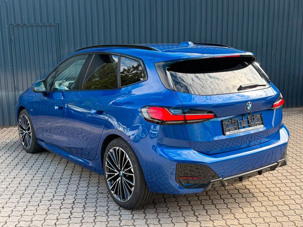BMW 218 2025 г. Синий, пробег 40000 км