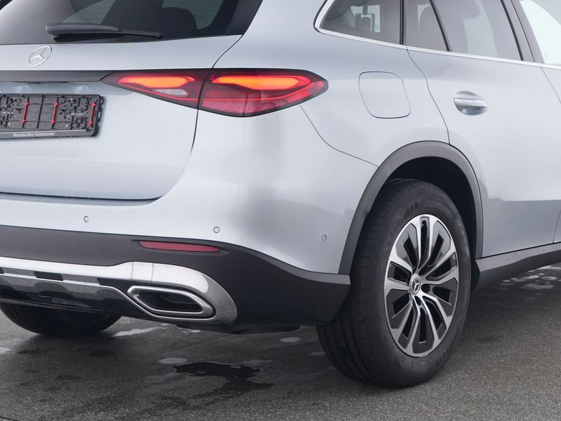 Mercedes-Benz GLC 220 2025 г. Серебристый, пробег 36229 км