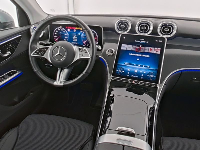 Mercedes-Benz GLC 220 2025 г. Серебристый, пробег 36229 км