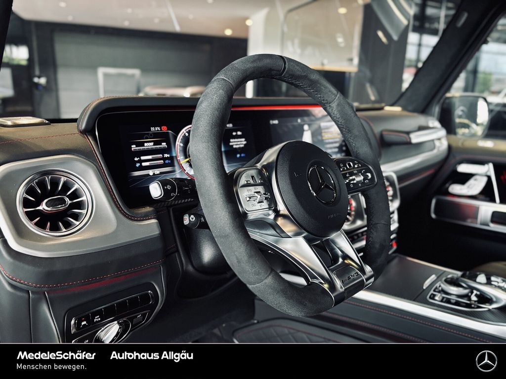 Mercedes-Benz G 63 AMG 2022 г. Красный, пробег 425 км
