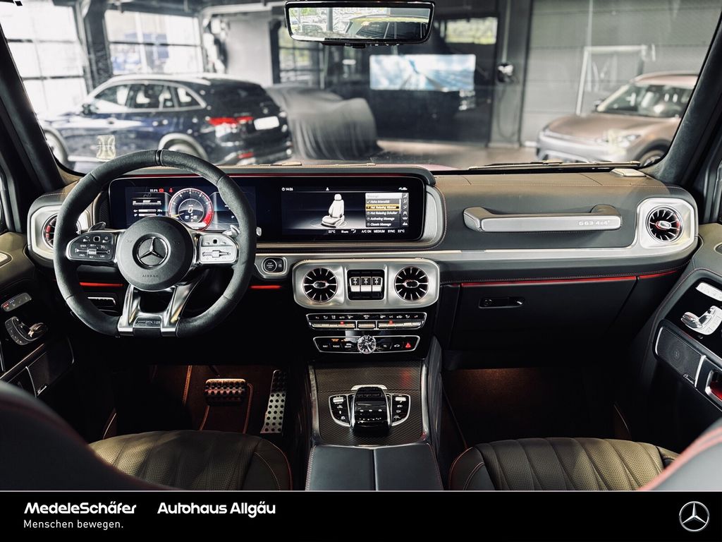 Mercedes-Benz G 63 AMG 2022 г. Красный, пробег 425 км