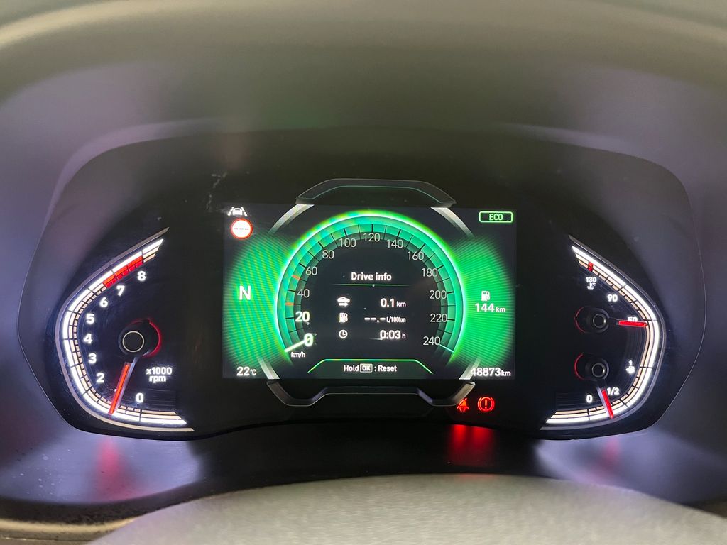 Hyundai i30 2022 г. Белый, пробег 48866 км