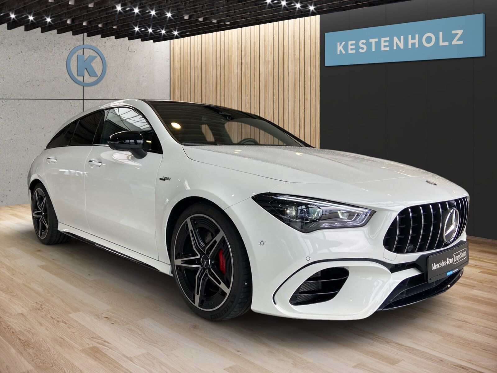 Mercedes-Benz CLA 45 AMG SHOOTING BRAKE 2025 г. Белый, пробег 3636 км
