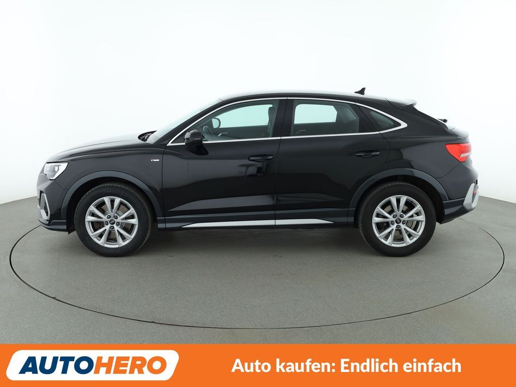 Audi Q3 2022 г. Чёрный, пробег 59700 км
