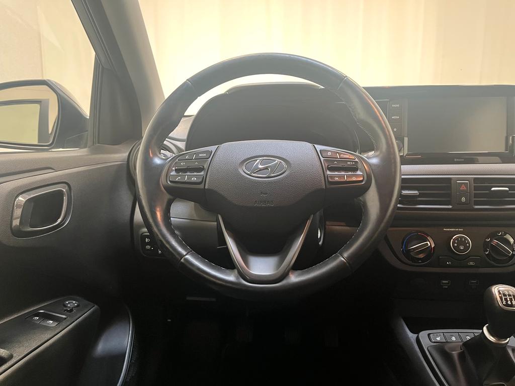Hyundai i10 2023 г. Серый, пробег 56627 км