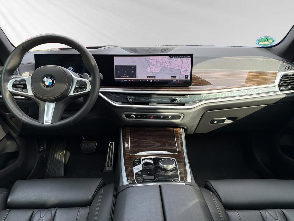 BMW X5 2025 г. Серебристый, пробег 19300 км