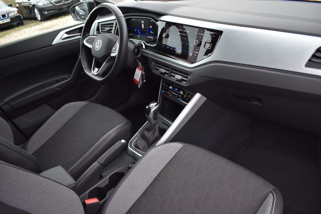 Volkswagen Polo 2025 г. Серый, пробег 46807 км