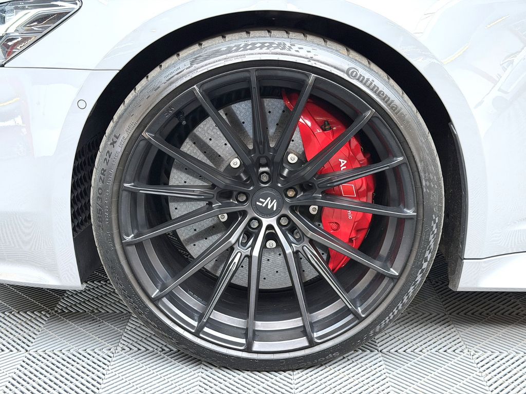 Audi RS6 2021 г. Серый, пробег 59900 км
