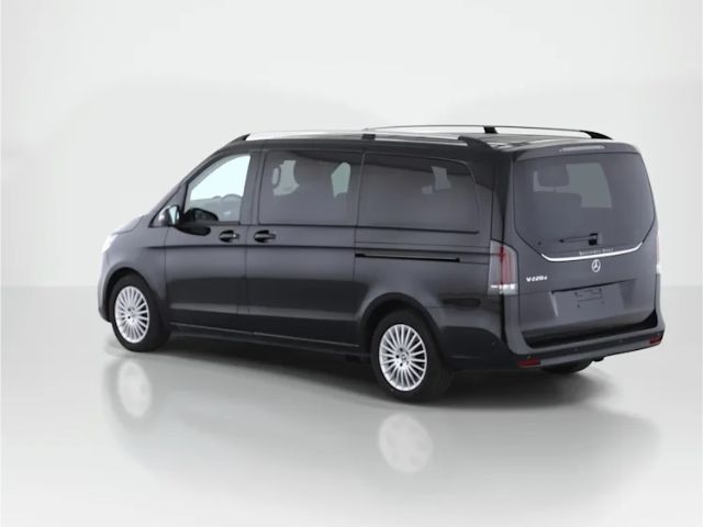 Mercedes-Benz V 220 2025 г. Чёрный, пробег 7900 км