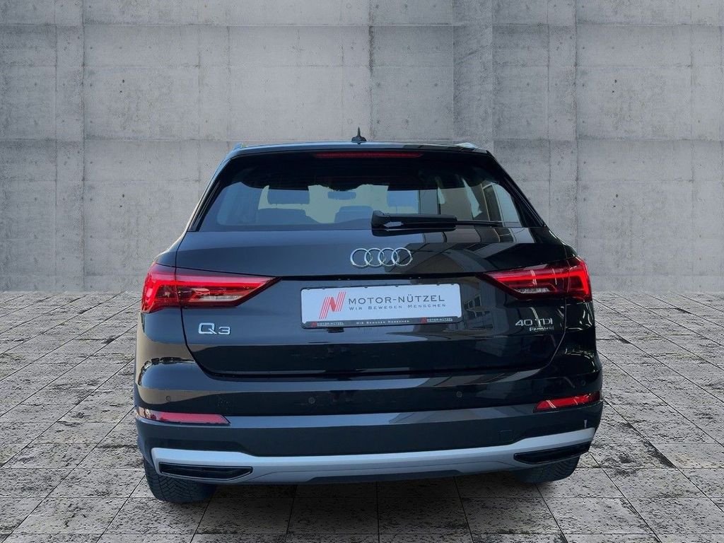 Audi Q3 2022 г. Чёрный, пробег 39996 км