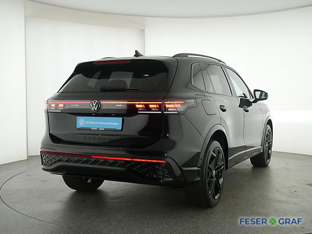 Volkswagen Tiguan 2025 г. Чёрный, пробег 14750 км
