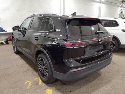 Volkswagen Tiguan 2025 г. Чёрный, пробег 19700 км