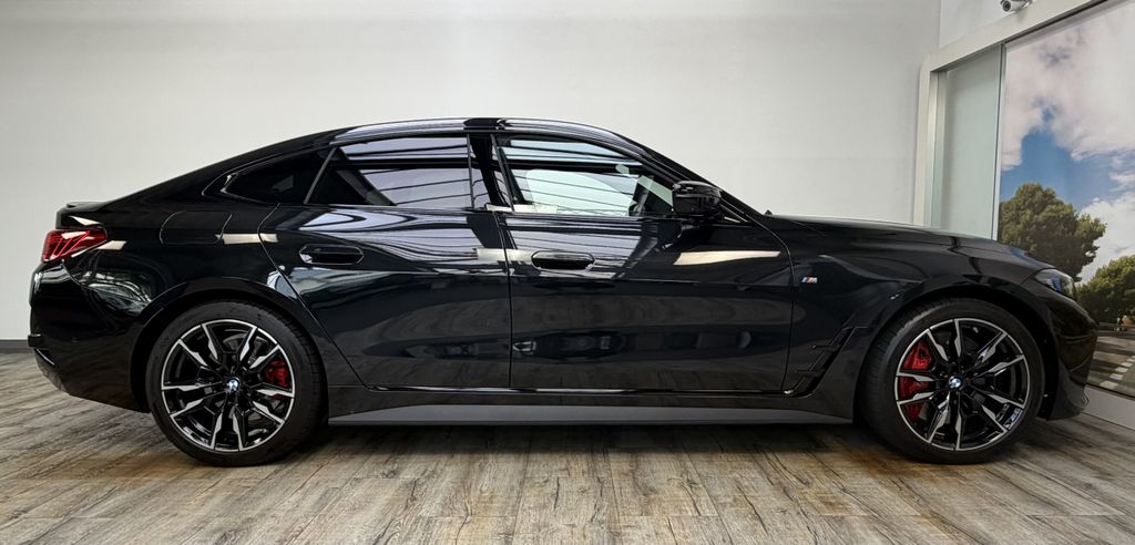 BMW M440 2026 г. Чёрный, пробег 8900 км
