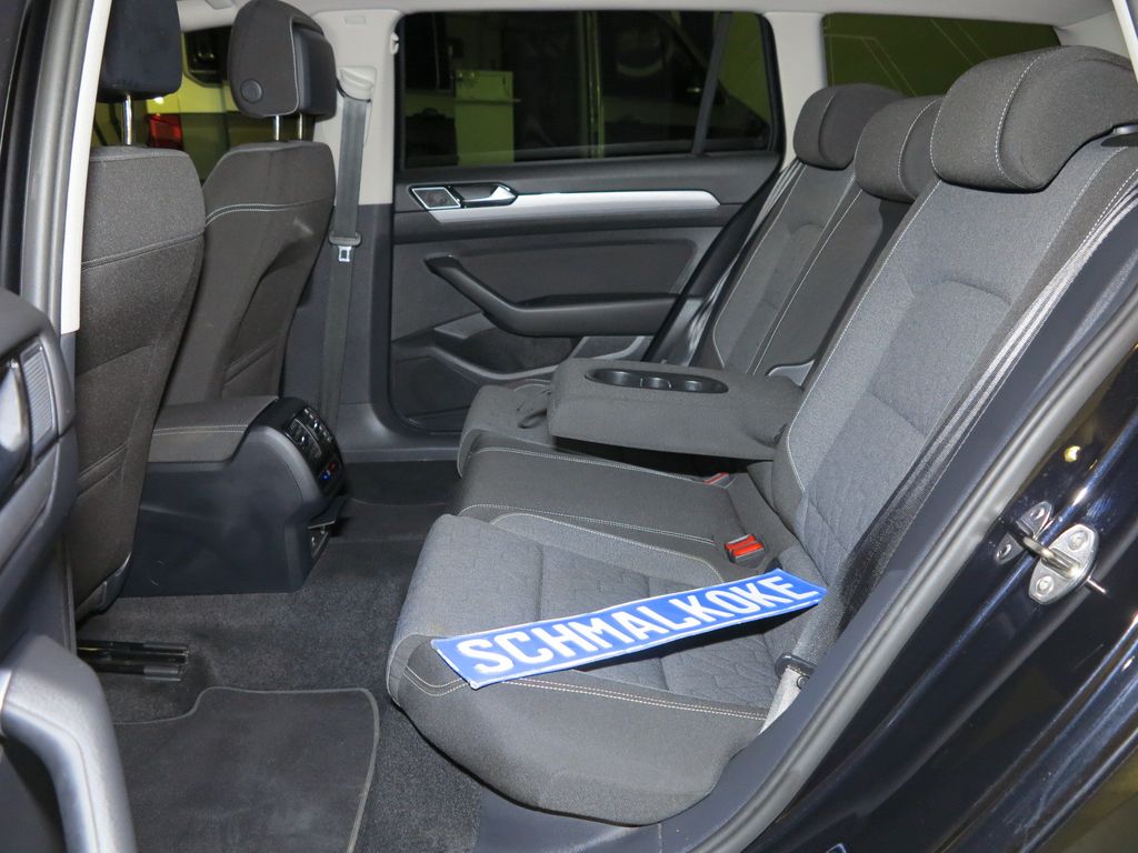 Volkswagen PASSAT VARIANT 2022 г. Чёрный, пробег 49000 км
