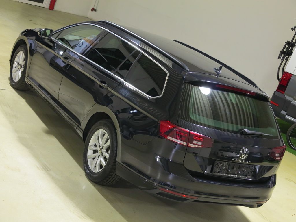 Volkswagen PASSAT VARIANT 2022 г. Чёрный, пробег 49000 км