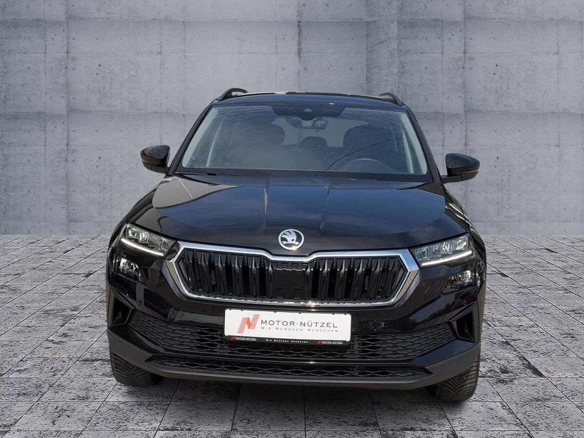 Skoda Karoq 2022 г. Чёрный, пробег 33336 км