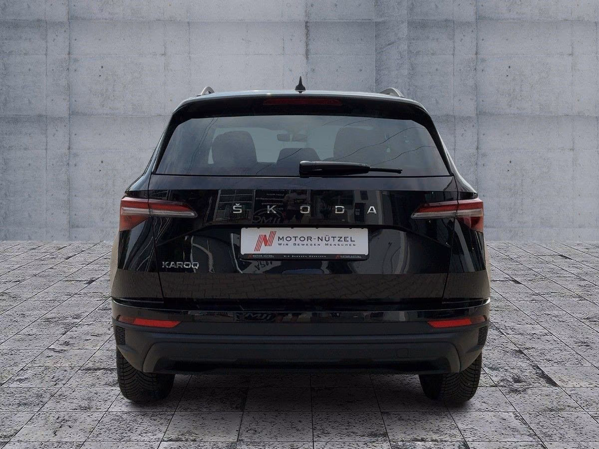 Skoda Karoq 2022 г. Чёрный, пробег 33336 км