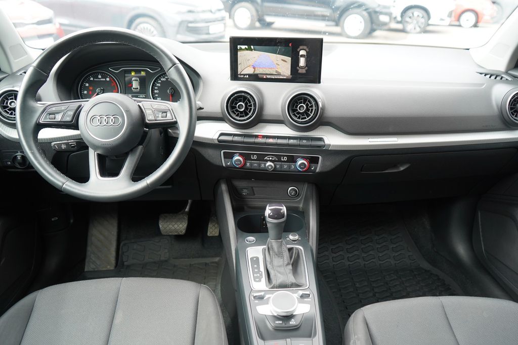 Audi Q2 2023 г. Чёрный, пробег 31564 км