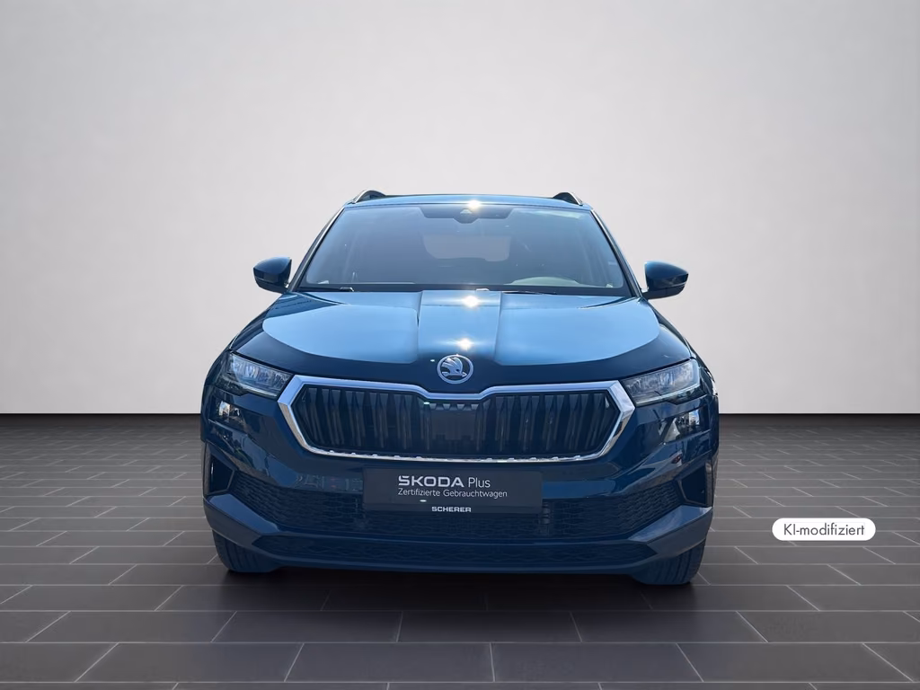 Skoda Karoq 2022 г. Синий, пробег 53386 км