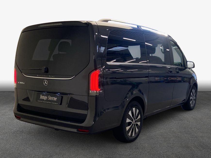 Mercedes-Benz V 300 2025 г. Серый, пробег 23820 км