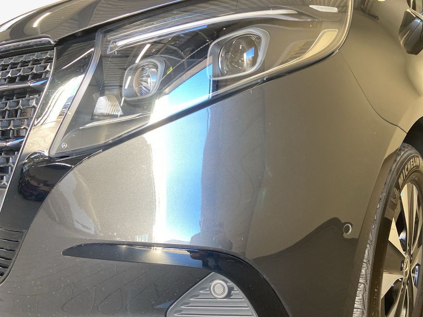 Mercedes-Benz V 300 2025 г. Серый, пробег 23820 км