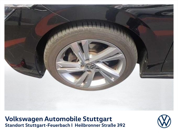 Volkswagen Golf 2023 г. Чёрный, пробег 34034 км