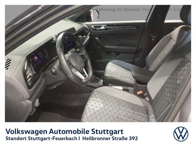 Volkswagen T-Roc 2023 г. Серебристый, пробег 40293 км