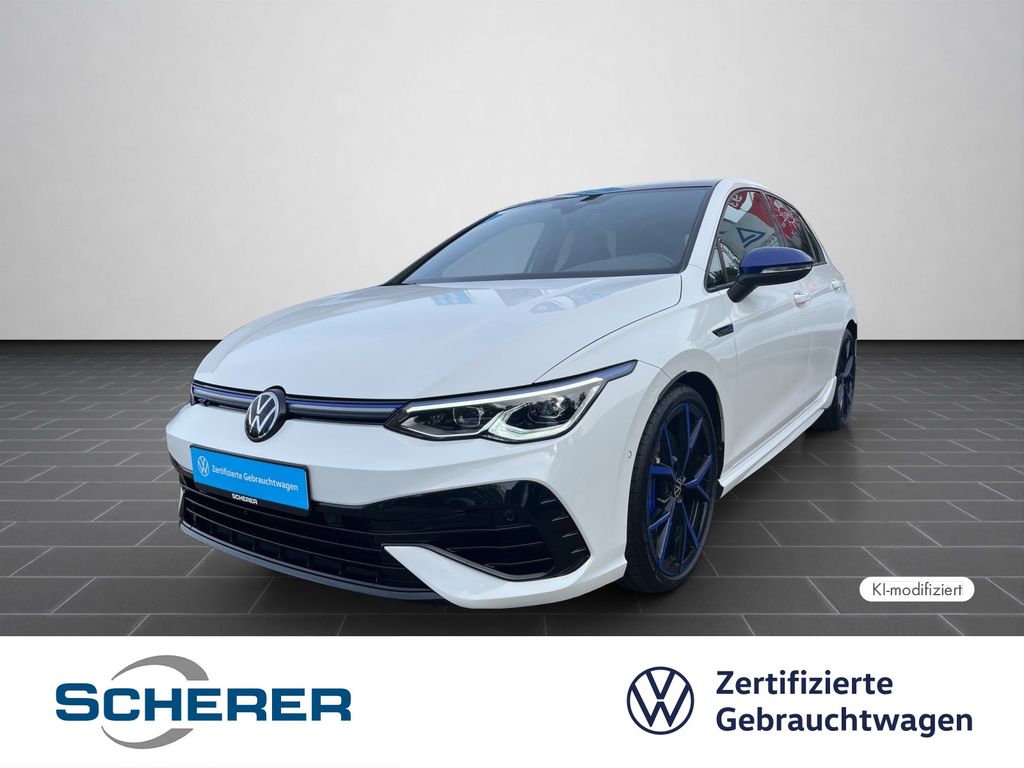 Volkswagen Golf 2023 г. Белый, пробег 57400 км