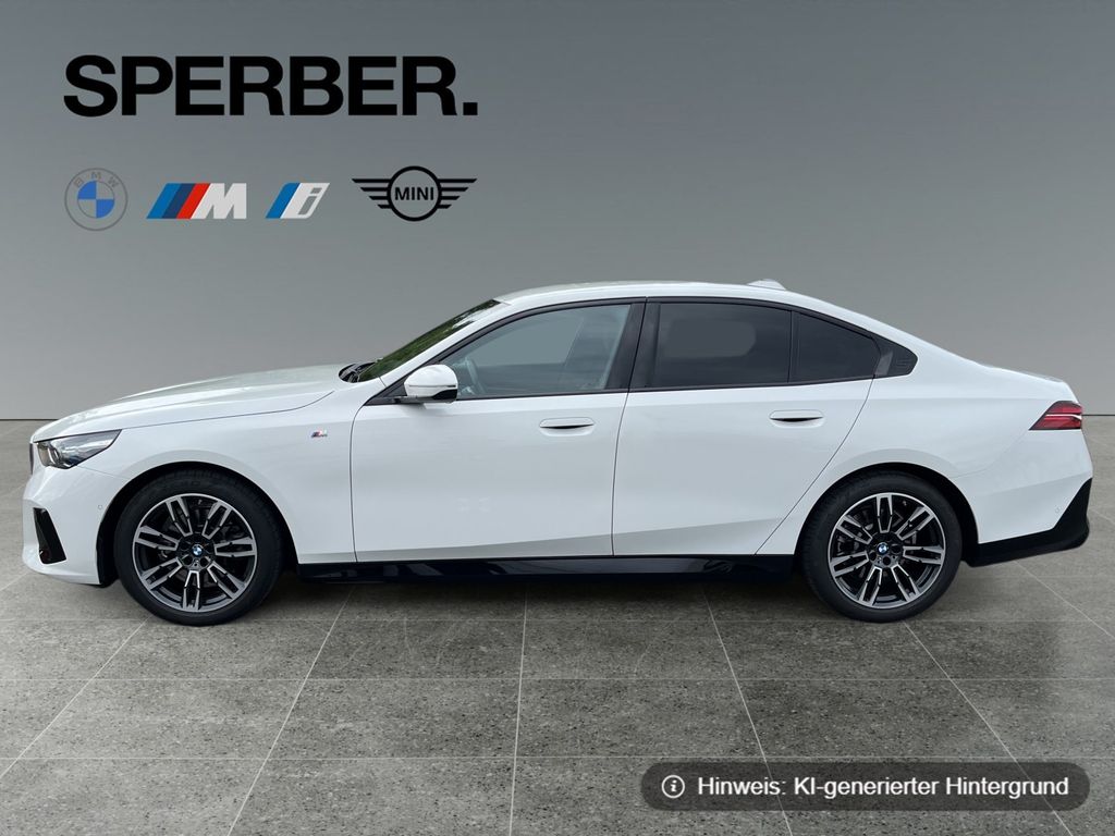 BMW 520 2024 г. Белый, пробег 48441 км