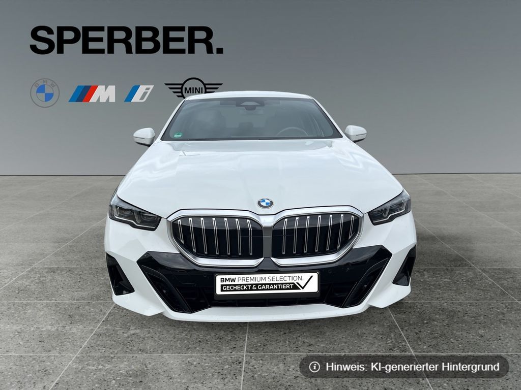 BMW 520 2024 г. Белый, пробег 48441 км